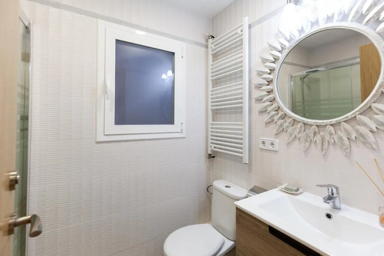 Tarracohomes, Th163 Apartamento Via Augusta Vistas Al Mar タラゴナ 0*,